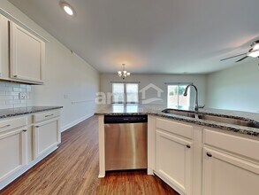 29 Birch Cir in Port Wentworth, GA - Foto de edificio - Building Photo