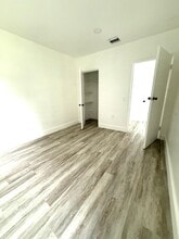 1251 NW 57th St in Miami, FL - Building Photo - Building Photo