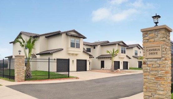 Danville Village in Beeville, TX - Foto de edificio - Building Photo