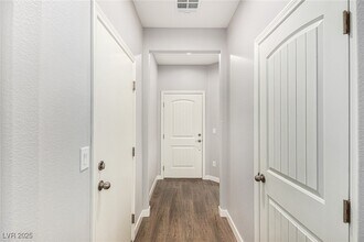 8034 Passion Ct in Las Vegas, NV - Building Photo - Building Photo