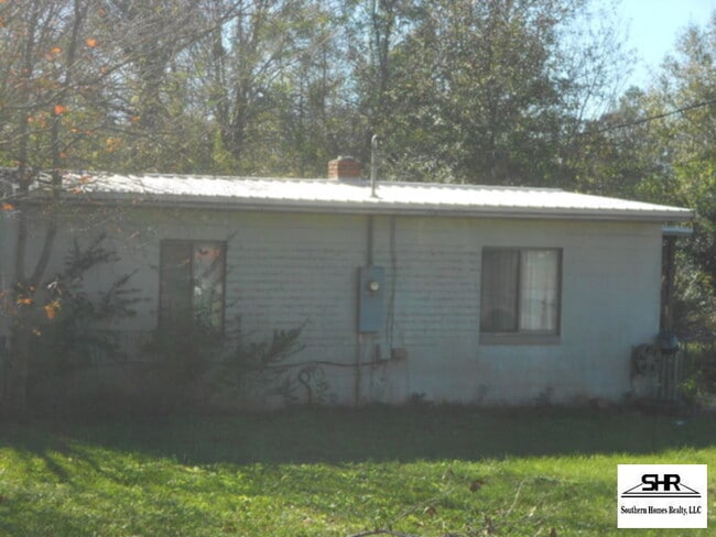 property at 427 Lakeview Ave