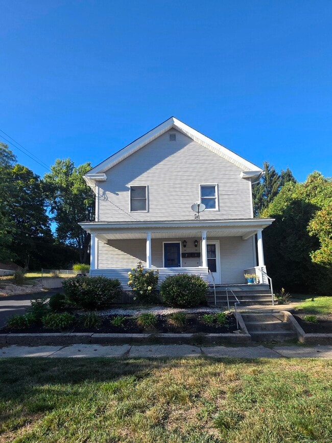 82 Jacobs St