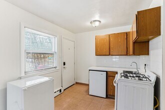 1171-1173 Raymond Ave in St. Paul, MN - Building Photo - Building Photo