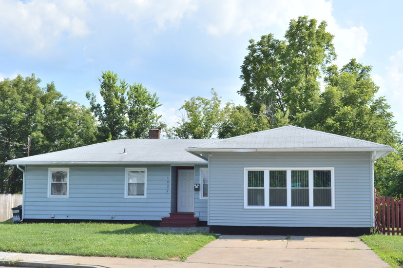 1022 E Colvin St in Syracuse, NY - Building Photo