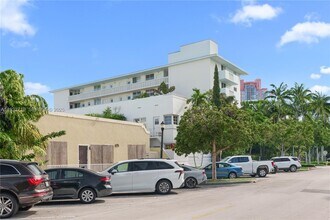 301 Jefferson Ave in Miami Beach, FL - Building Photo - Building Photo