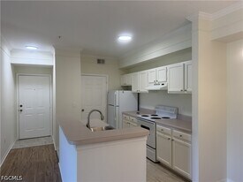 11500 Villa Grand in Ft. Myers, FL - Building Photo