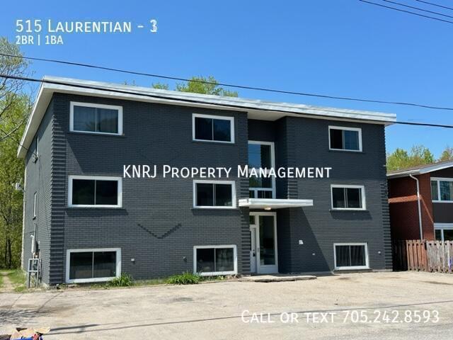 515 Laurentian Ave in North Bay, ON - Building Photo