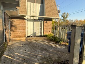 505 Cross Creek Rd in Knoxville, TN - Building Photo - Building Photo