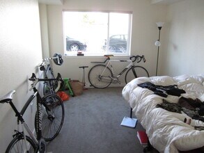 2870 E College Ave in Boulder, CO - Building Photo - Building Photo