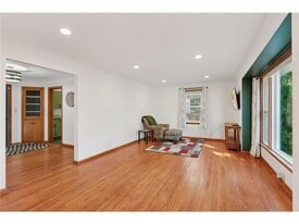 4215 16th Ave S in Minneapolis, MN - Building Photo