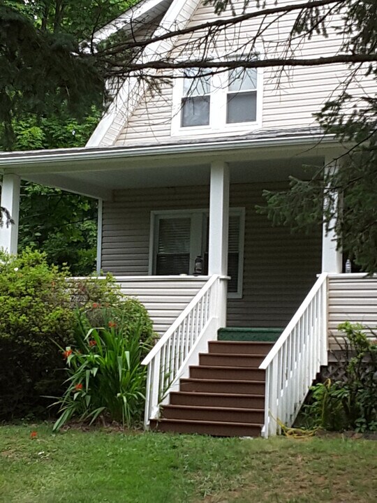 61 Hillcrest Blvd, Unit 61C in Warren, NJ - Building Photo