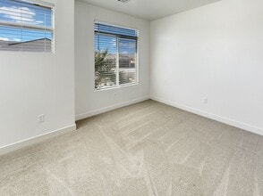 3011 E Lavatera Dr in Saint George, UT - Building Photo - Building Photo