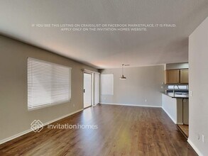 6991 W Kings Ave in Peoria, AZ - Foto de edificio - Building Photo