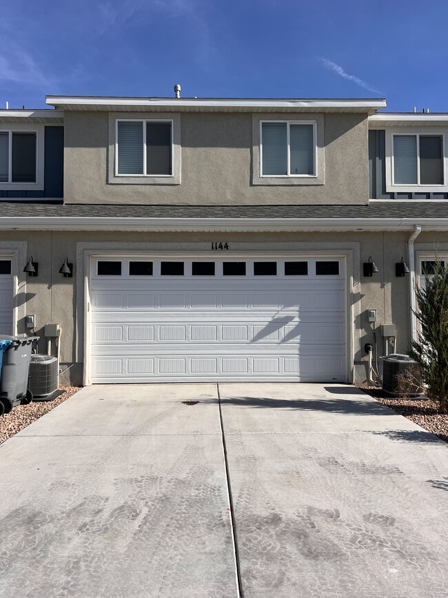 1144 W Summit Ridge Pky in Santaquin, UT - Building Photo - Building Photo