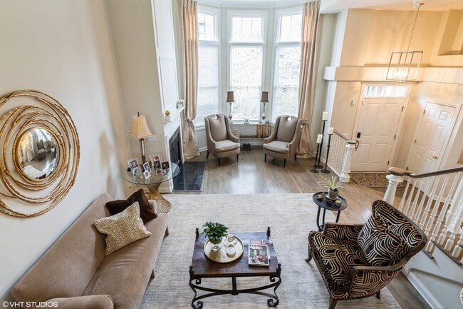 2016 Valor Ct in Glenview, IL - Building Photo - Building Photo