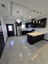 10 N Blair Ave in Edinburg, TX - Building Photo - Building Photo