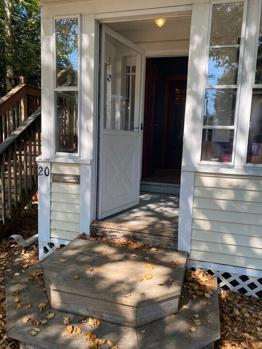 20 Farwell St in Lewiston, ME - Building Photo