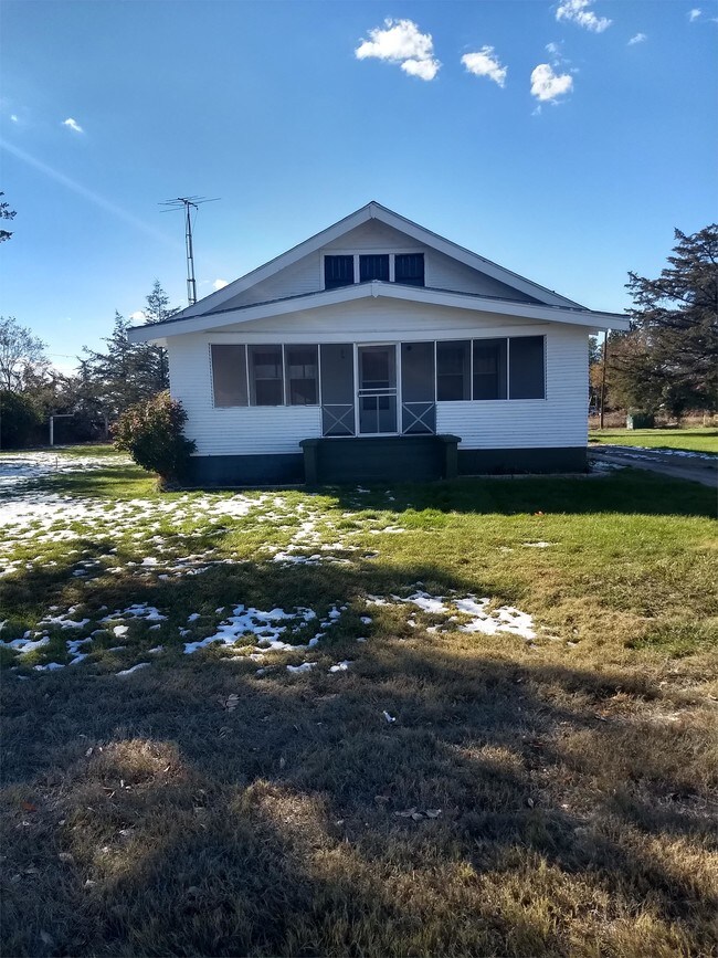 property at 1318 Nichols Ave