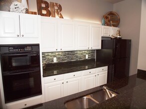 Landings @ Beckett Ridge in West Chester, OH - Building Photo - Building Photo