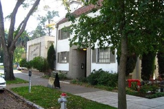 Fremont Apartments in Sacramento, CA - Building Photo - Building Photo