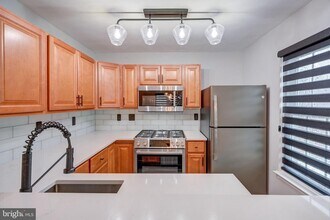 8905 Stone Creek Pl-Unit -102 in Baltimore, MD - Building Photo - Building Photo