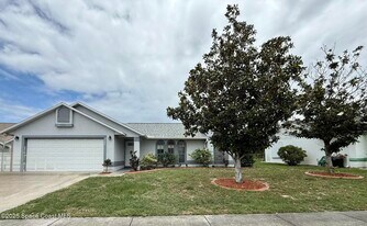 3506 Egret Dr in Melbourne, FL - Building Photo