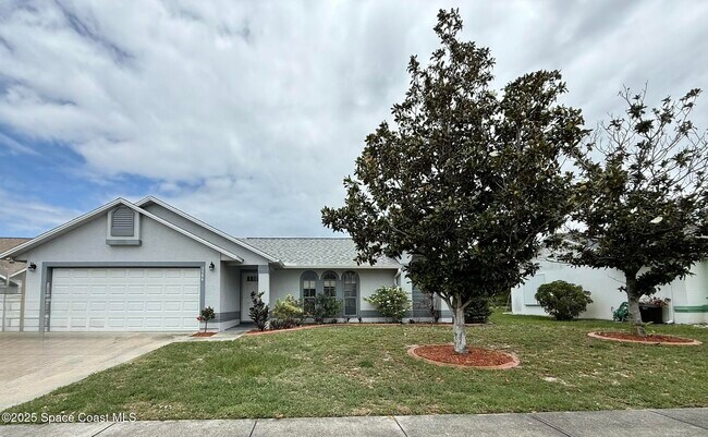 property at 3506 Egret Dr