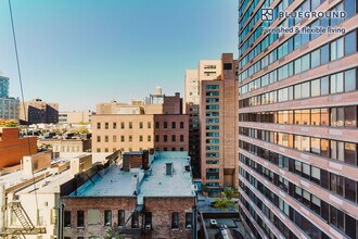 175 E 96th St in New York, NY - Building Photo - Building Photo