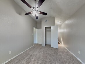 5110 Fox Hollow Blvd in Spring, TX - Building Photo - Building Photo