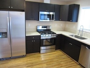 633 Hichborn St in Vallejo, CA - Building Photo - Building Photo