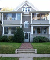 1032 Portland Ave, Unit 1 in St. Paul, MN - Building Photo