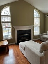 88 Woolsey Ct in Pennington, NJ - Building Photo - Building Photo