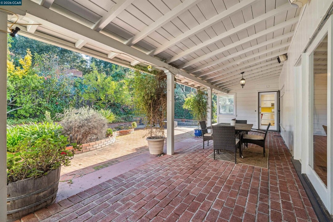 818 Solana Dr in Lafayette, CA - Foto de edificio