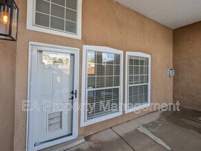 363 Pinon Creek Rd SE in Albuquerque, NM - Building Photo - Building Photo