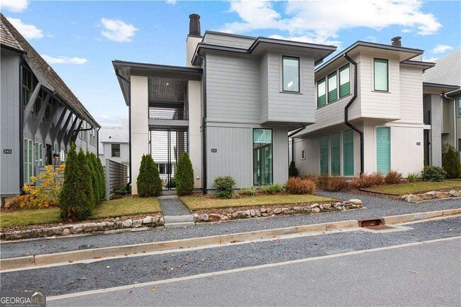 property at 255 High St