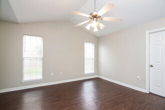 748 Northwood West Cove in Hernando, MS - Foto de edificio - Building Photo