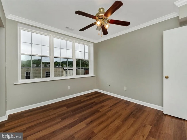 property at 29 46th St SE