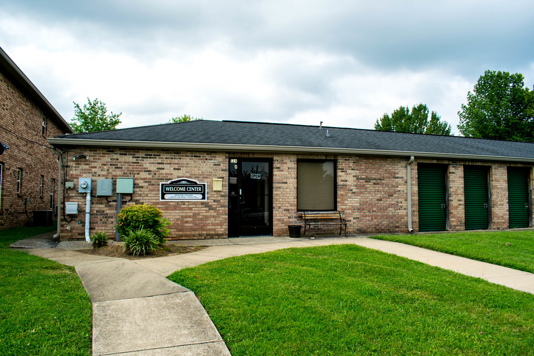 Sango Place Apartments in Clarksville, TN - Foto de edificio