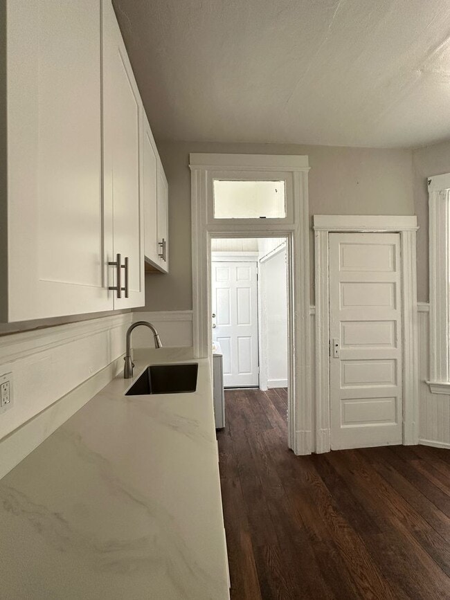 property at 523-523 Natoma St