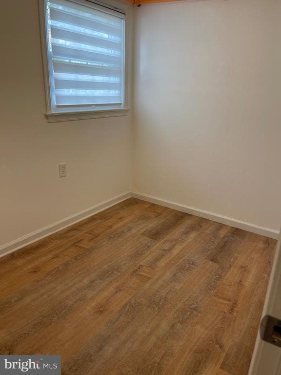 property at 3207 Castleleigh Rd