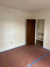 291 Cole Ave in Williamstown, MA - Building Photo - Building Photo