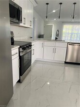 862 99th Ave N in Naples, FL - Building Photo - Building Photo