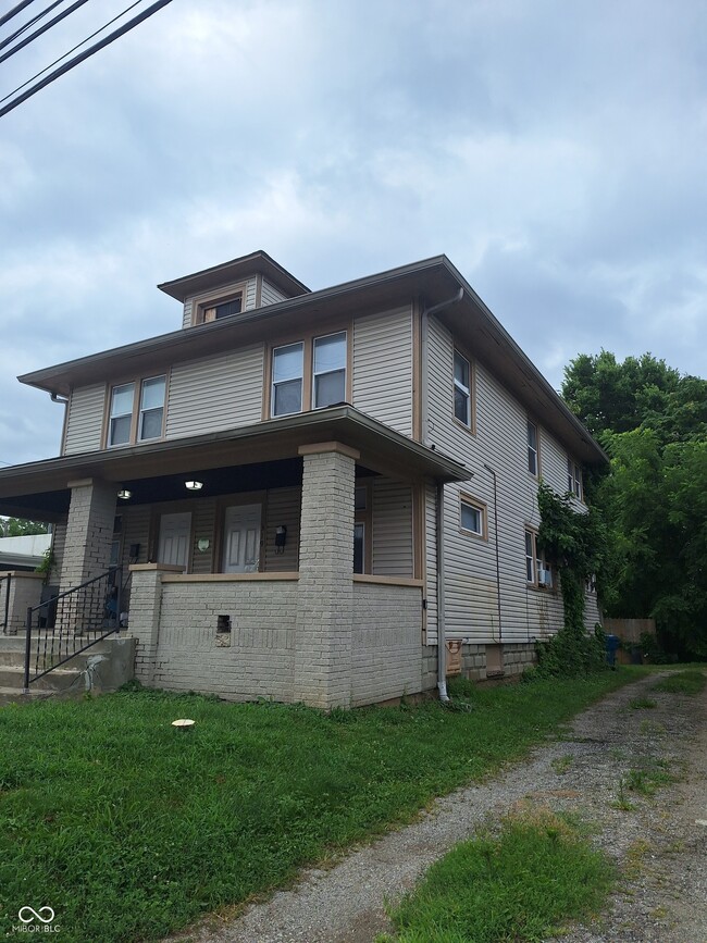 319 W 40th St in Indianapolis, IN - Building Photo - Building Photo