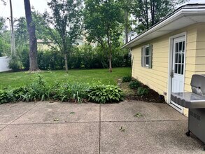 541 Cypress Dr in Naperville, IL - Building Photo - Building Photo