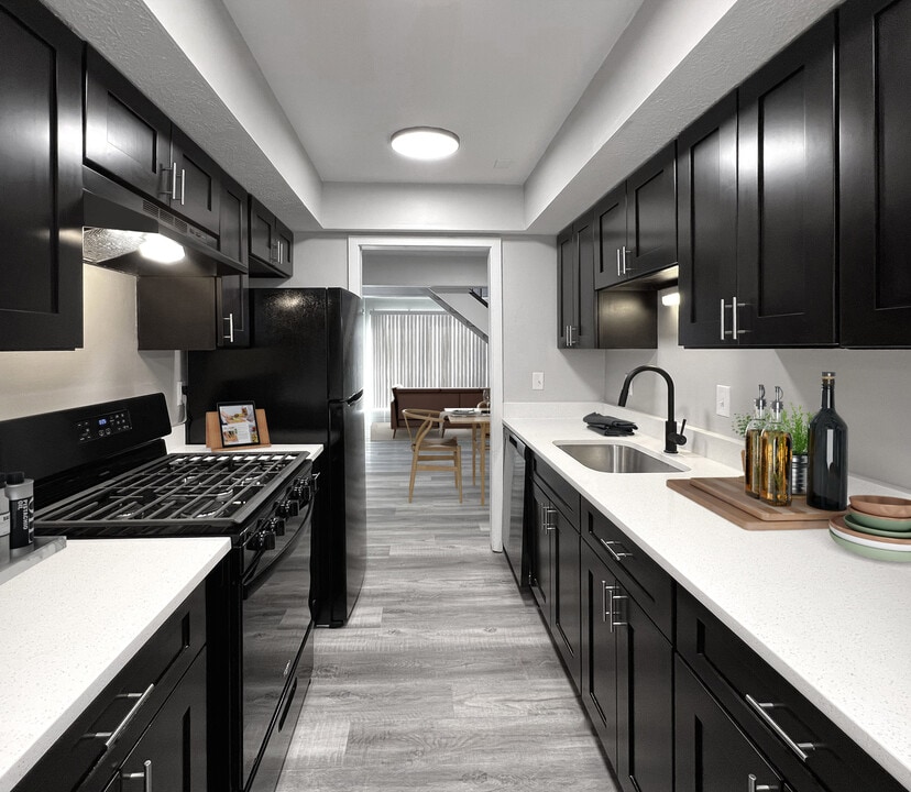 Villages at Eden Crossing in Columbus, OH - Foto de edificio