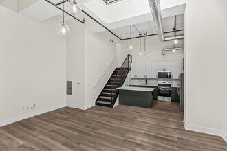 1453 Maple Ave in Evanston, IL - Building Photo - Building Photo