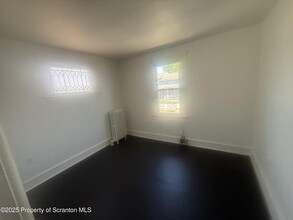 1509 Price St in Scranton, PA - Building Photo - Building Photo