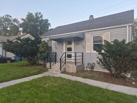 861 Campbell Ave in Calumet City, IL - Building Photo