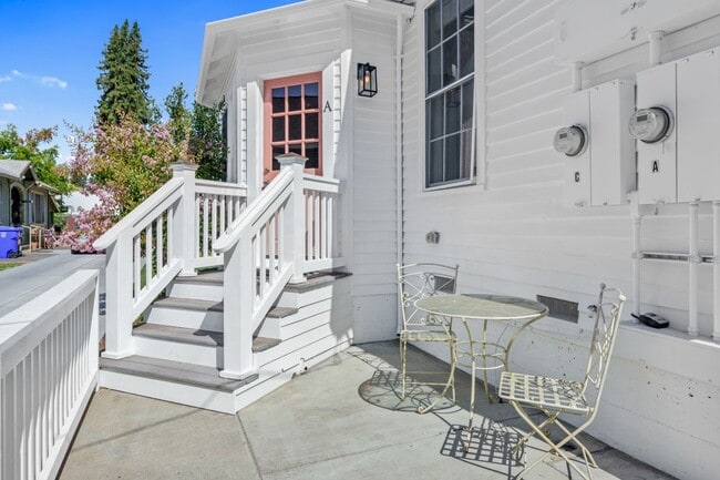 547 Randolph St in Napa, CA - Building Photo - Building Photo