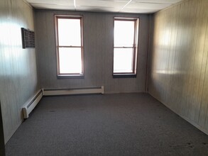 115 Florida Ave, Unit Apt 1 in Amsterdam, NY - Building Photo - Building Photo